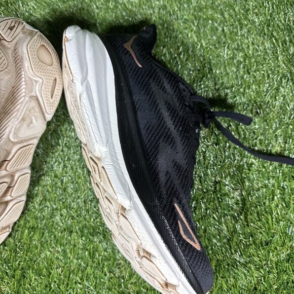 HOKA Clifton 9 Running Shoes Women Size 7 Black Rose Gold Comfort Low Sneakers - Picture 10 of 14